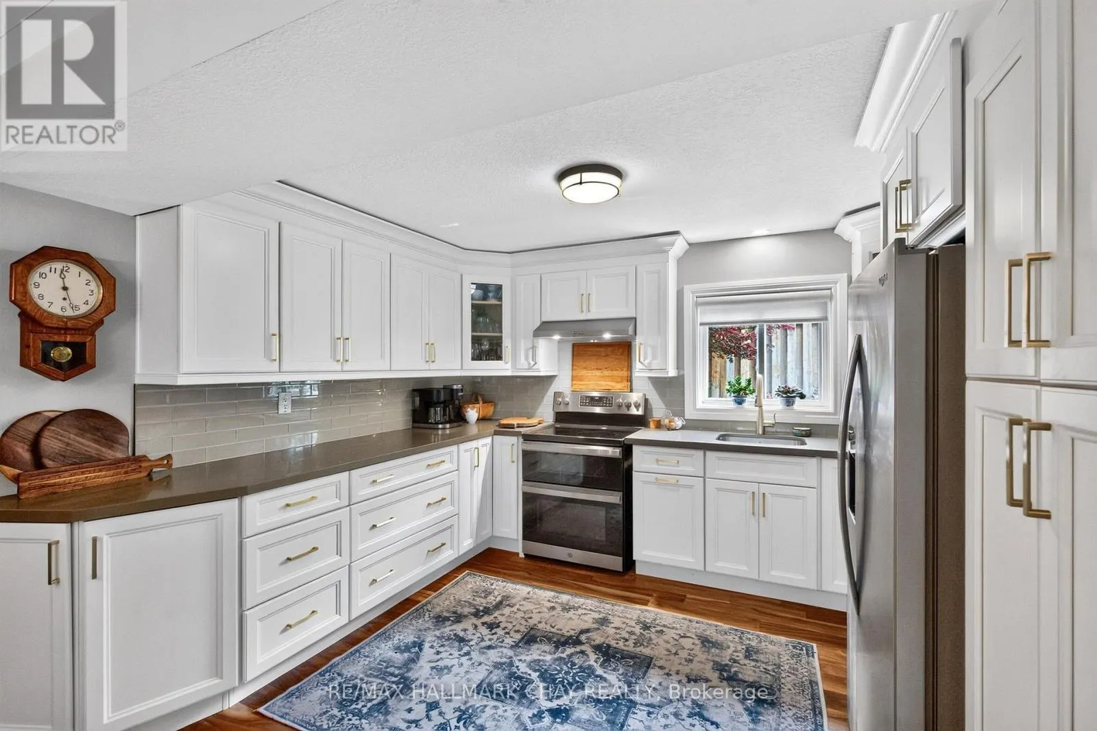 31 MCKENZIE CRESCENT