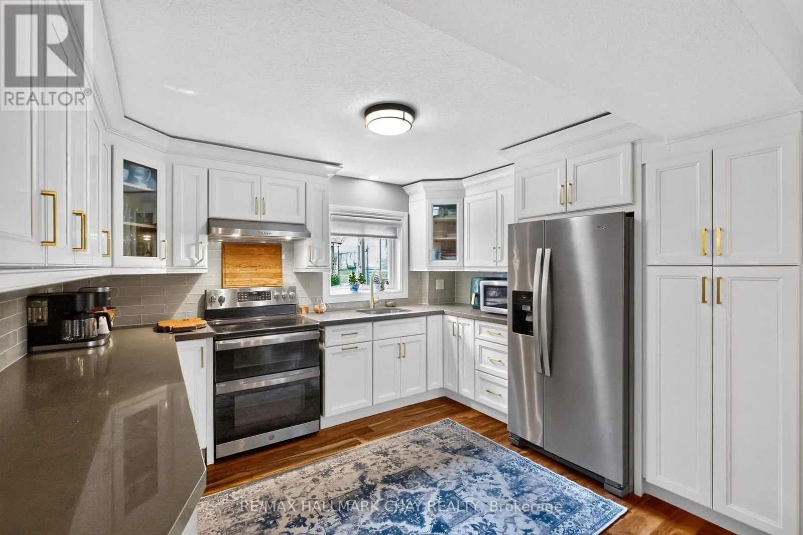 31 MCKENZIE CRESCENT