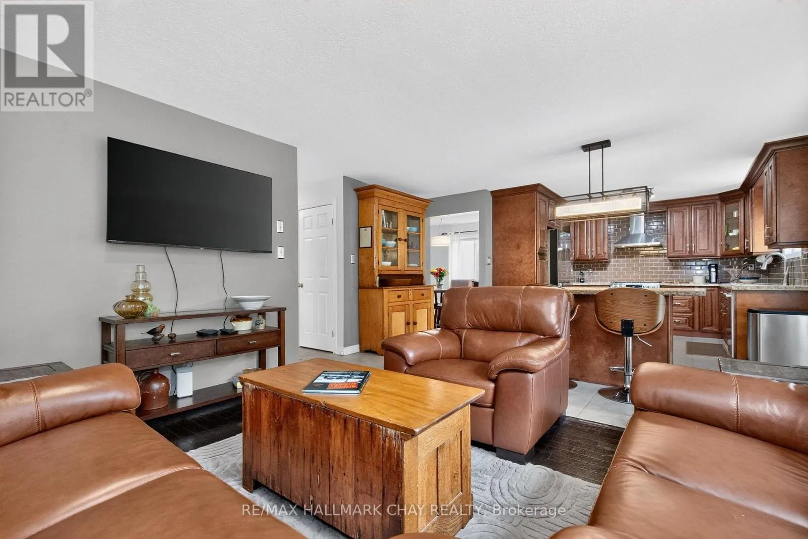 31 MCKENZIE CRESCENT
