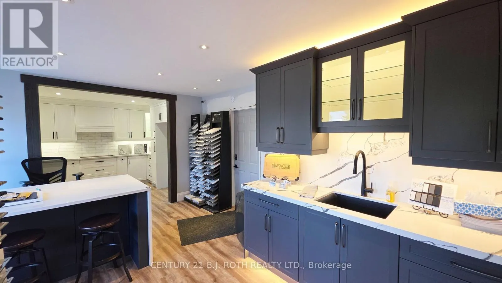 C - 159 ANNE STREET S