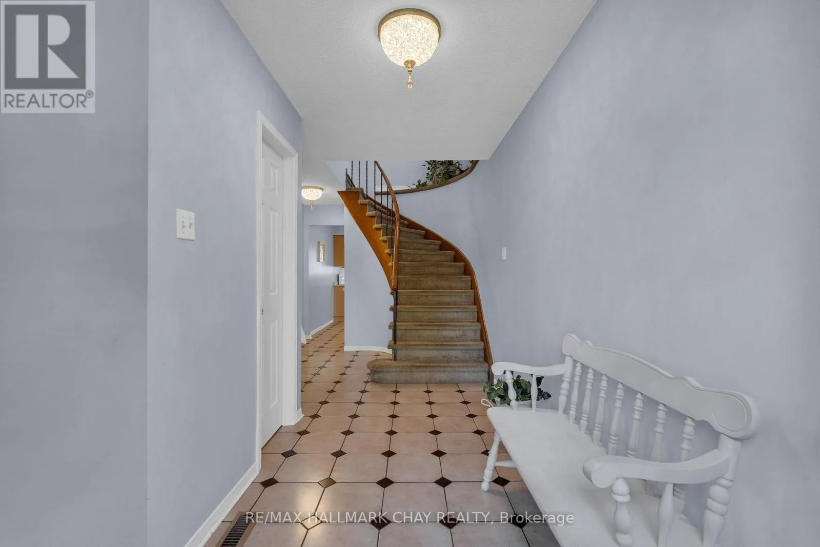 86 TRILLIUM CRESCENT