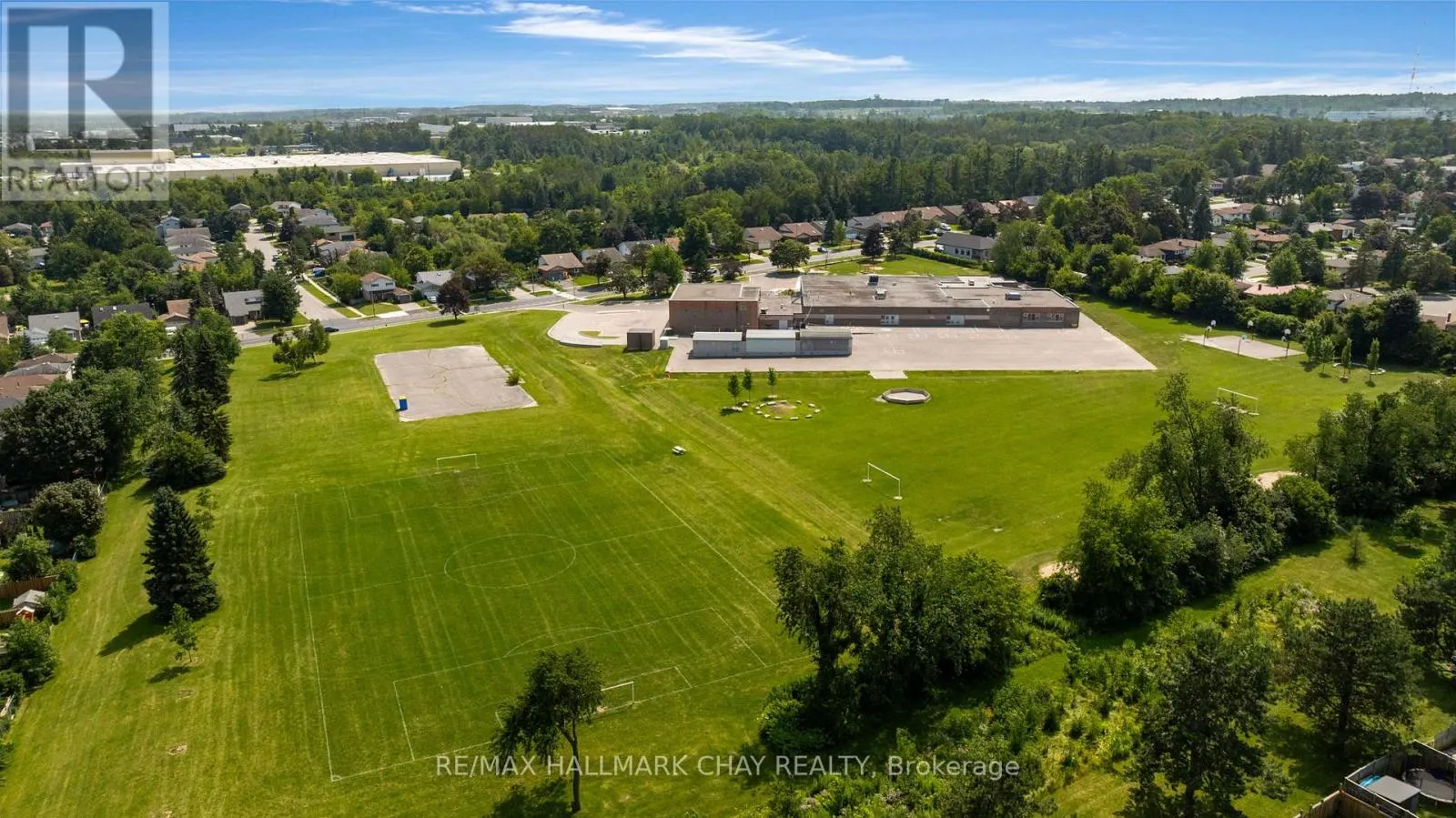 86 TRILLIUM CRESCENT