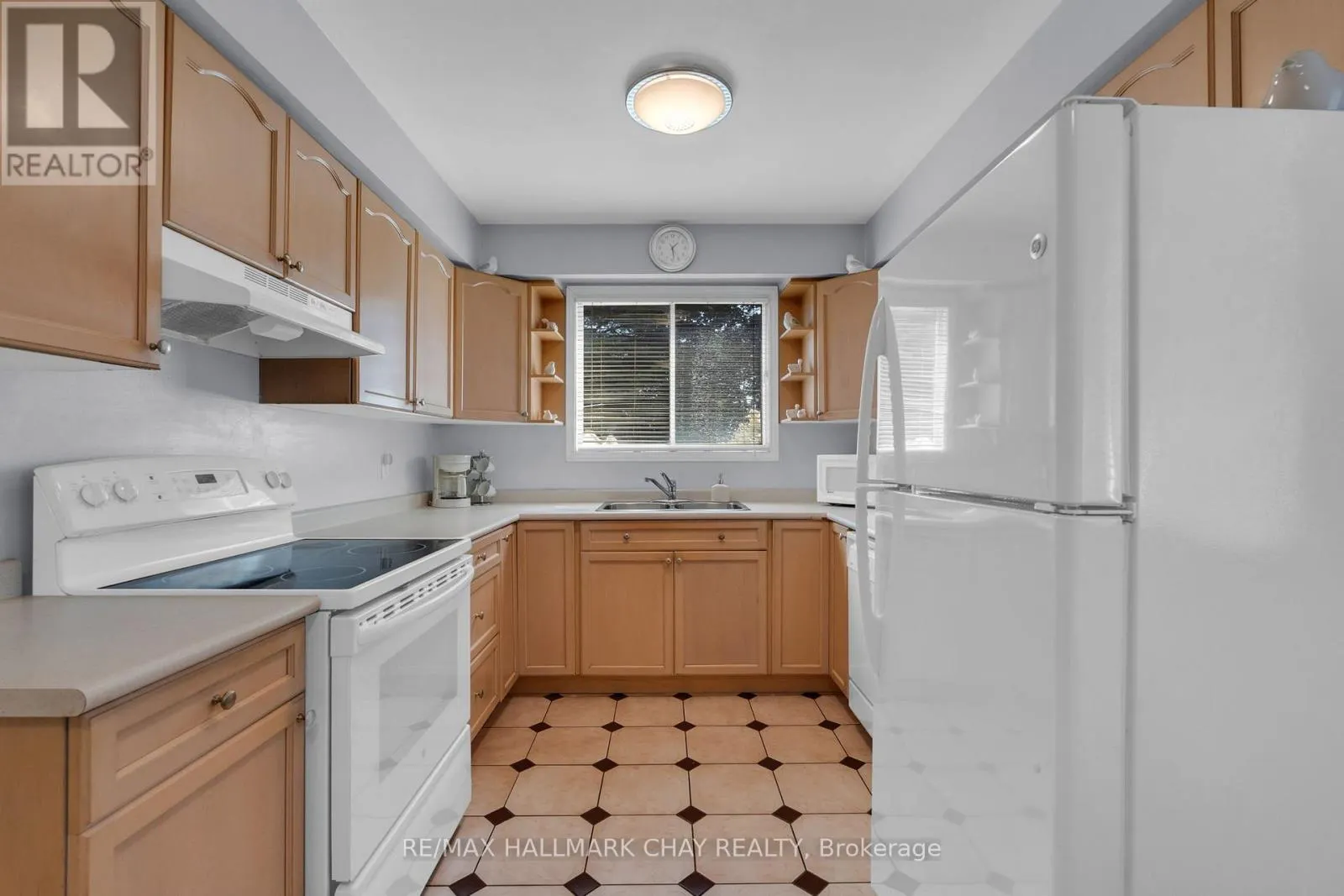 86 TRILLIUM CRESCENT