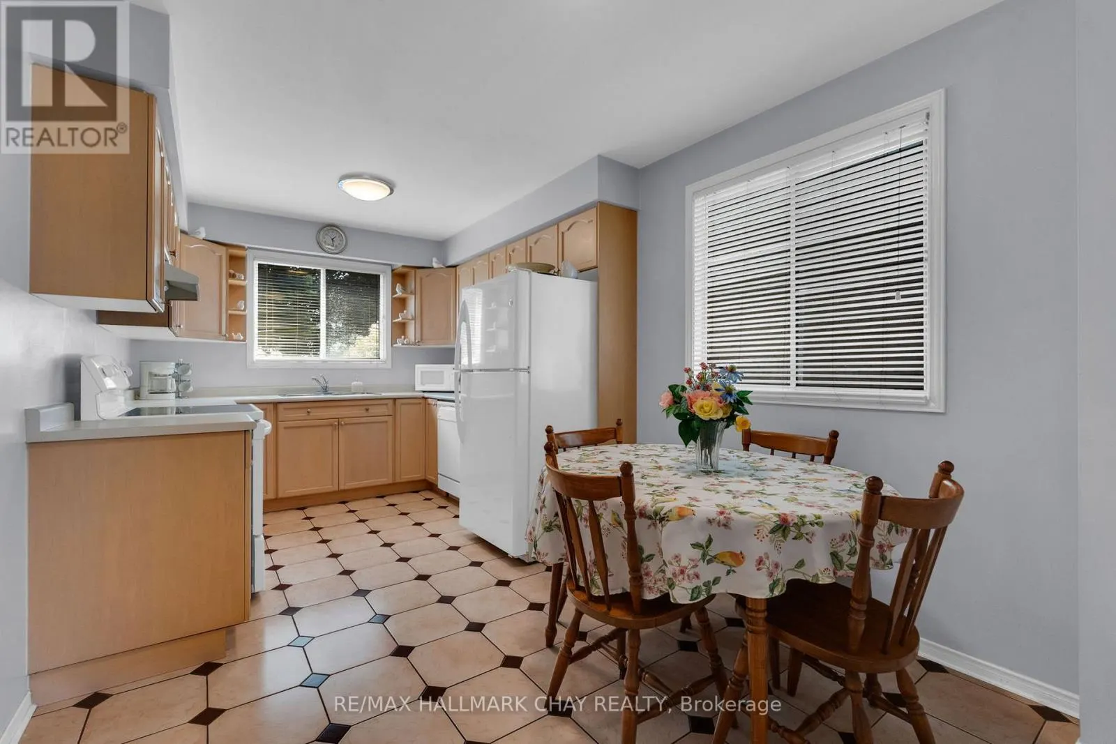 86 TRILLIUM CRESCENT