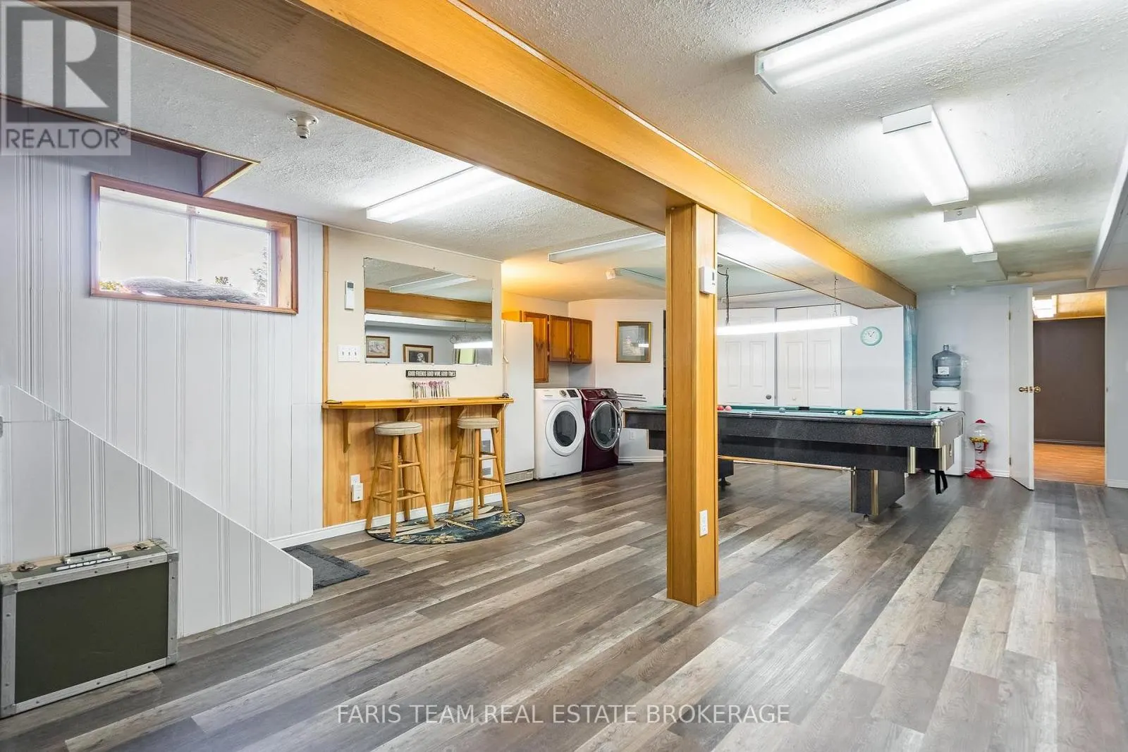 7 COUCHICHING CRESCENT