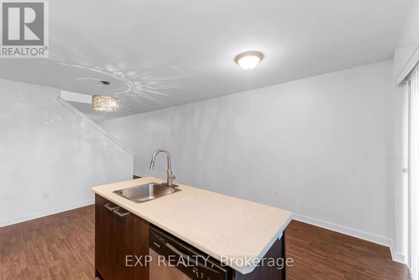 20 - 91 COUGHLIN ROAD