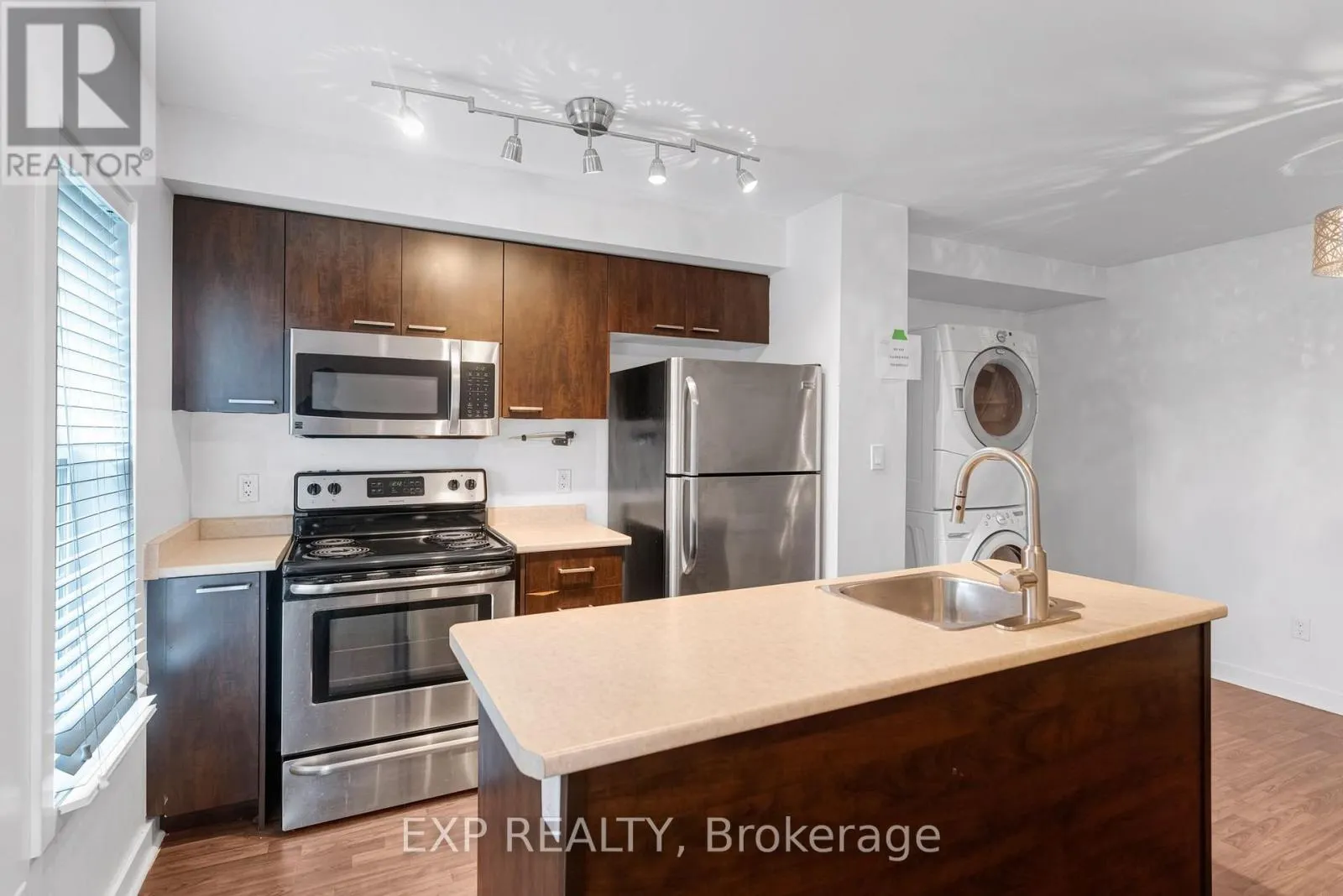 20 - 91 COUGHLIN ROAD