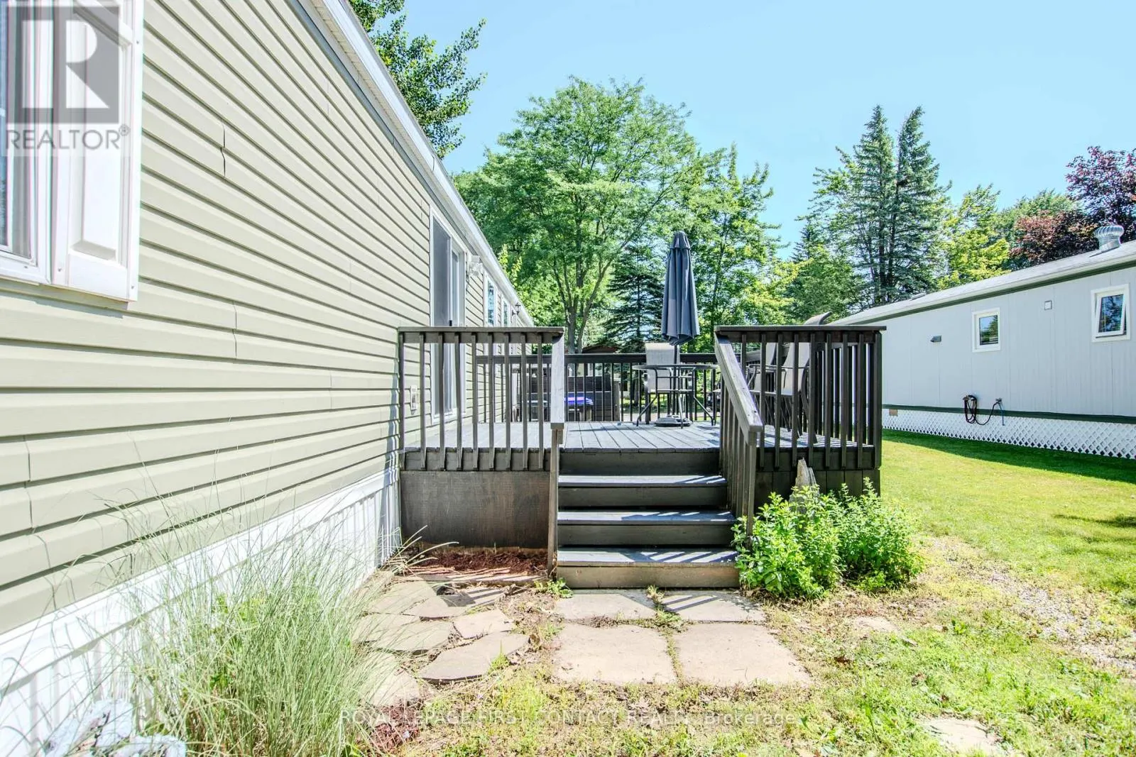 23 GEORGIAN GLEN DRIVE