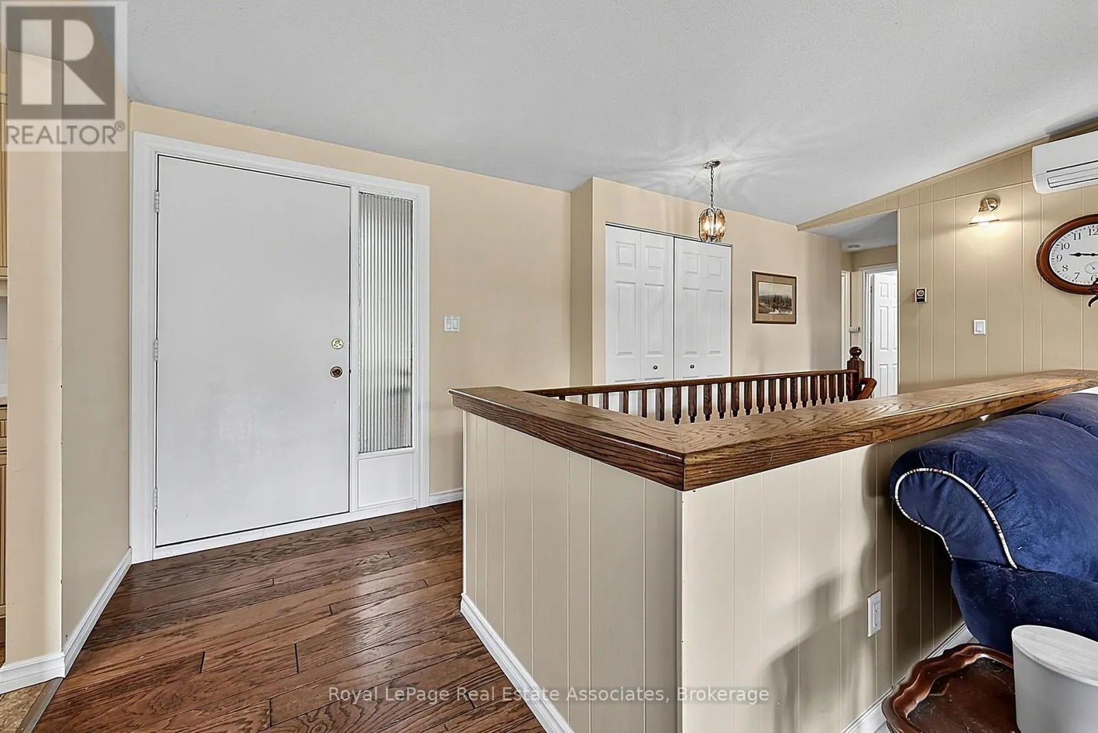 408 MOONEY CRESCENT