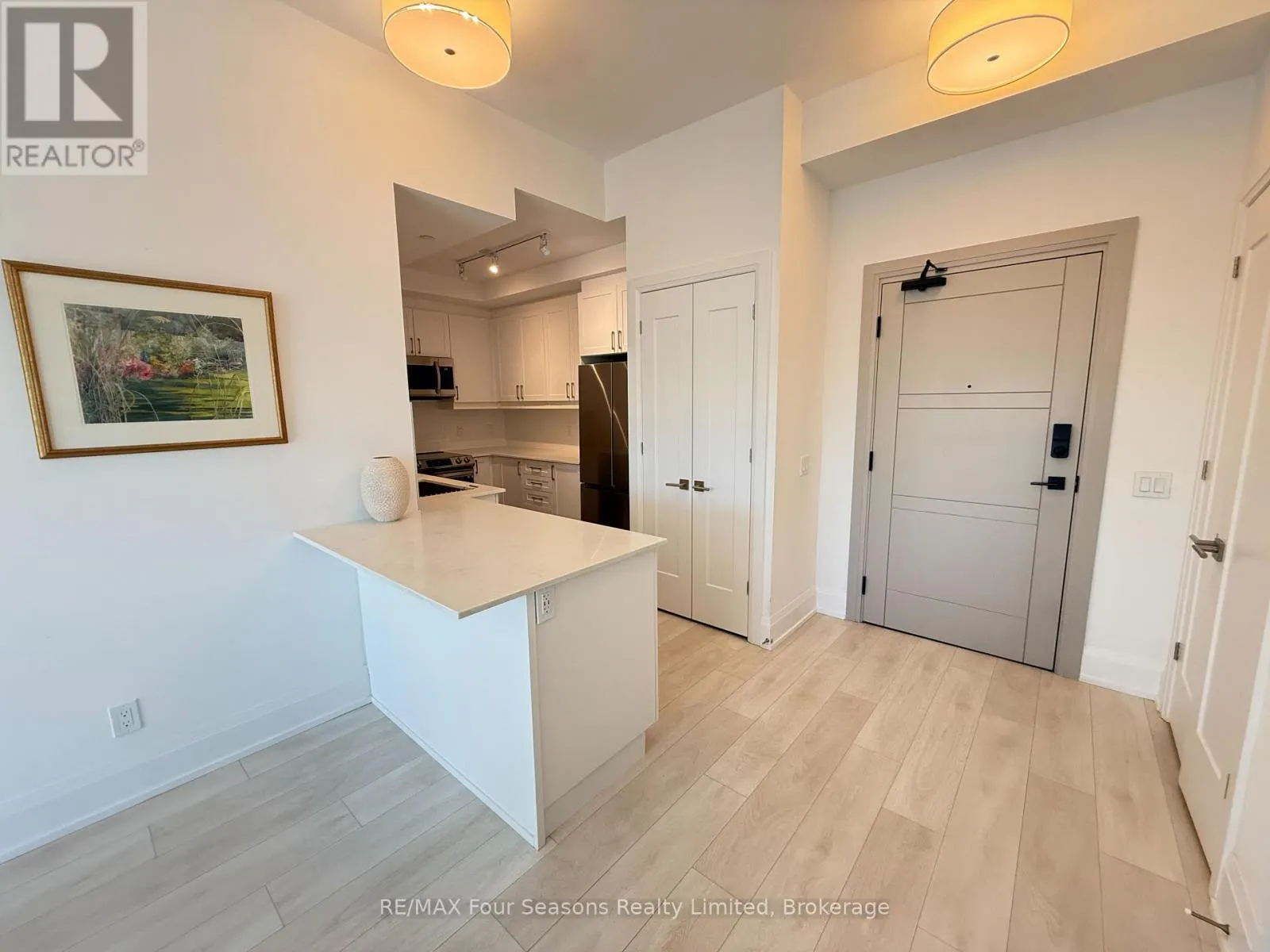 514 - 1 HUME STREET W #514