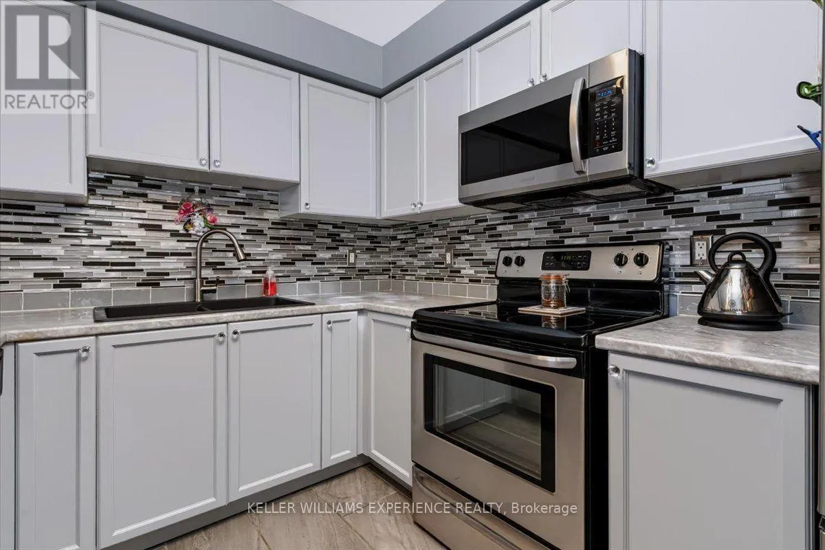 13 - 137 SYDENHAM WELLS