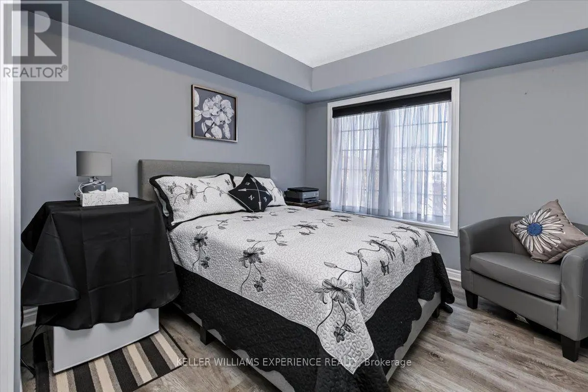 13 - 137 SYDENHAM WELLS