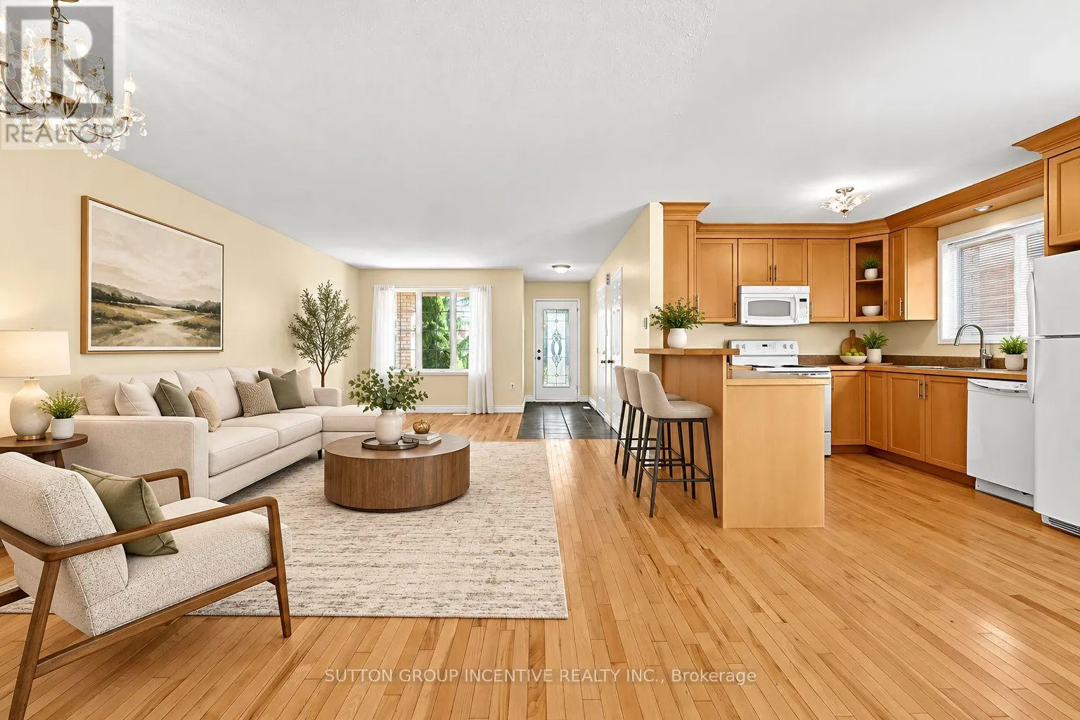 8 LUCAS AVENUE