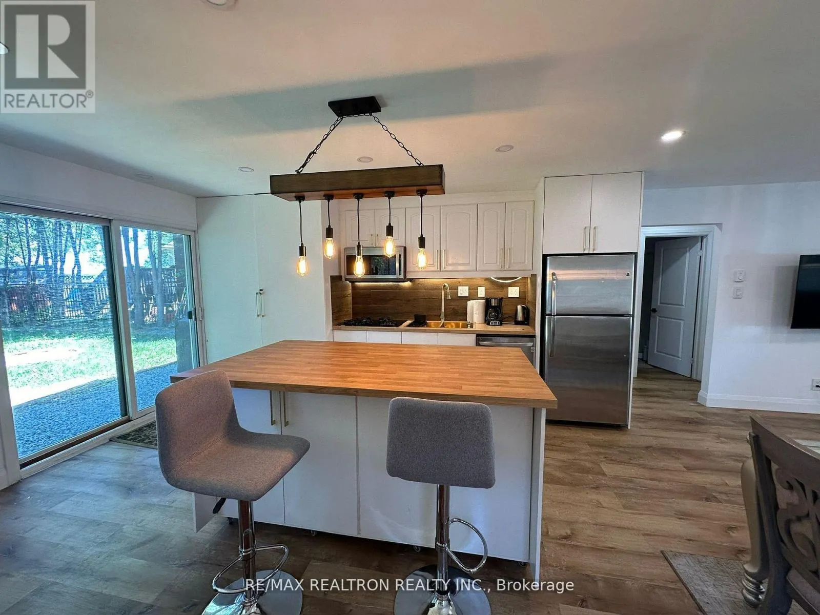 172 CEDAR ISLAND ROAD