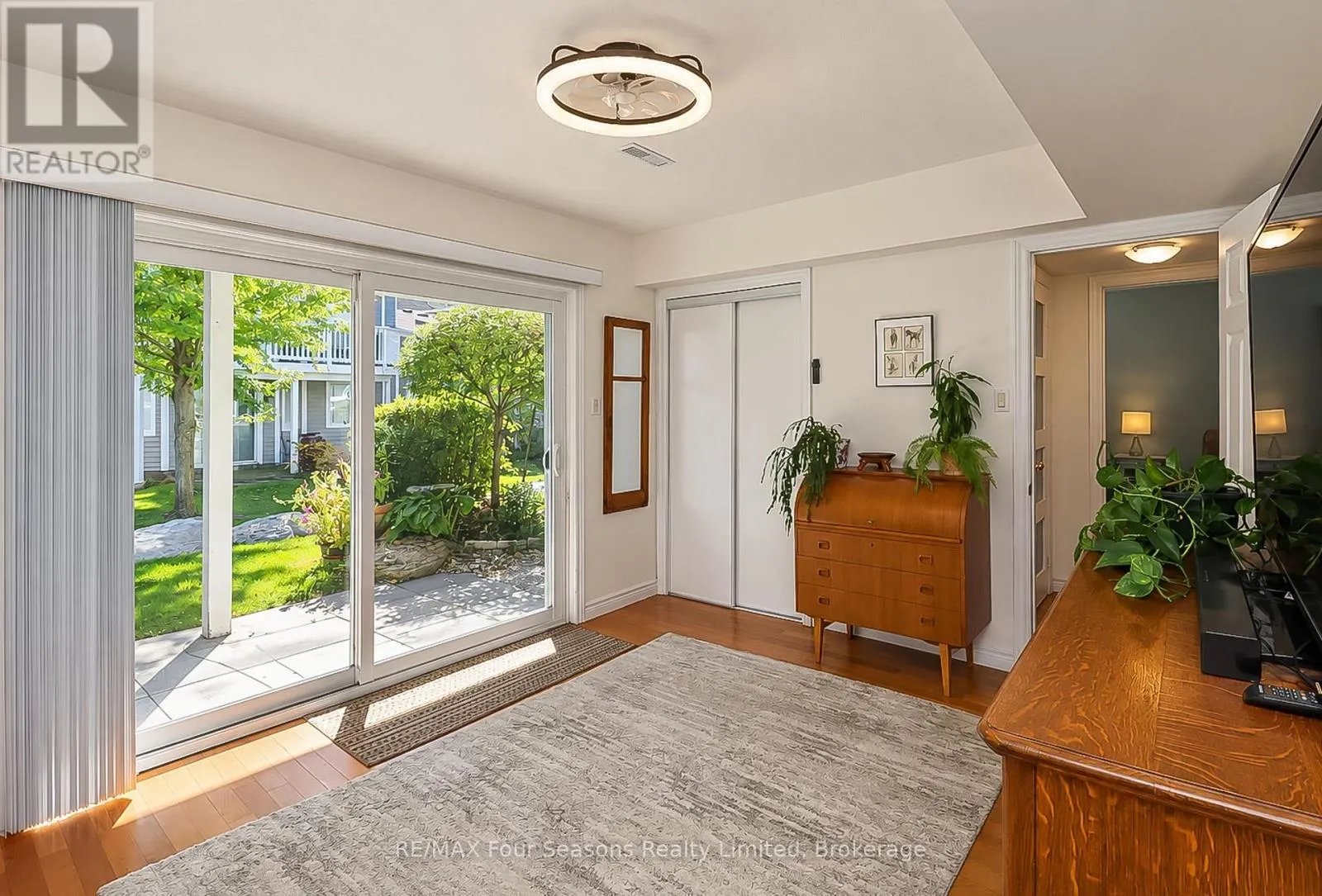 5 - 5 CRANBERRY SHORES #5