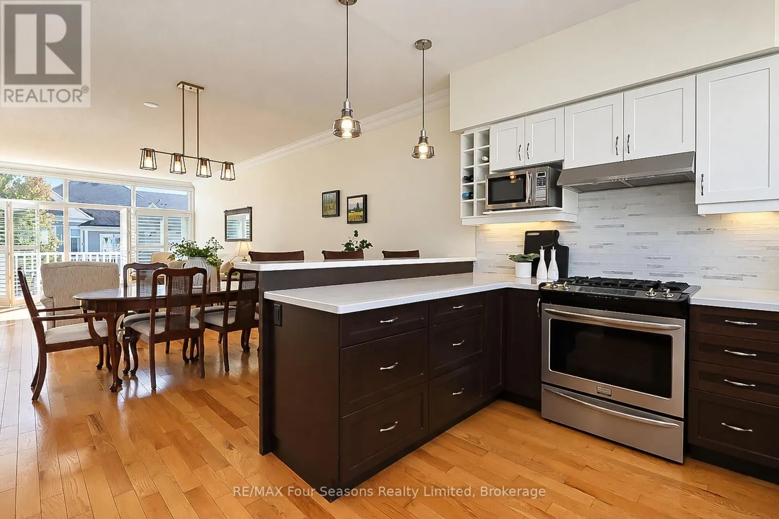 5 - 5 CRANBERRY SHORES #5