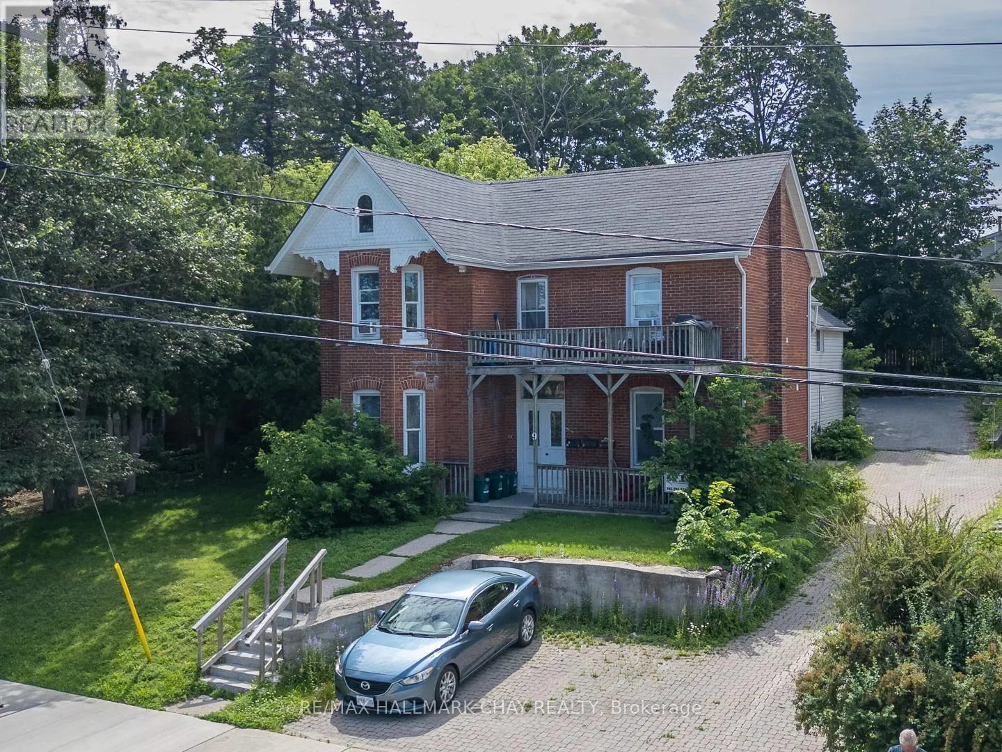 9 PENETANG STREET