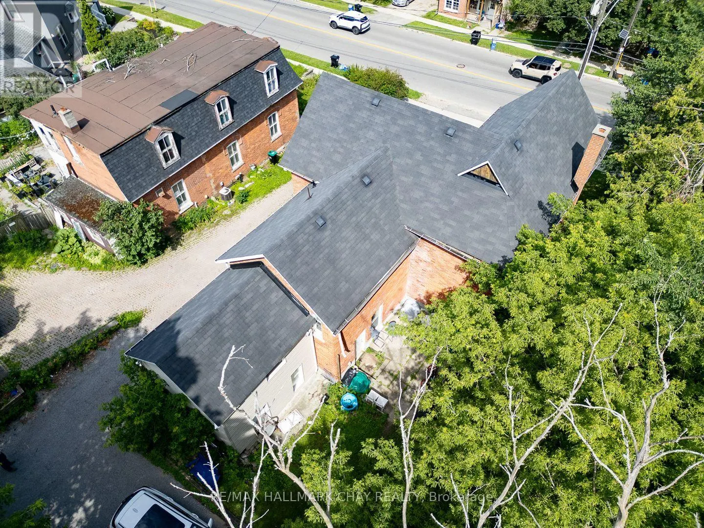 9 PENETANG STREET