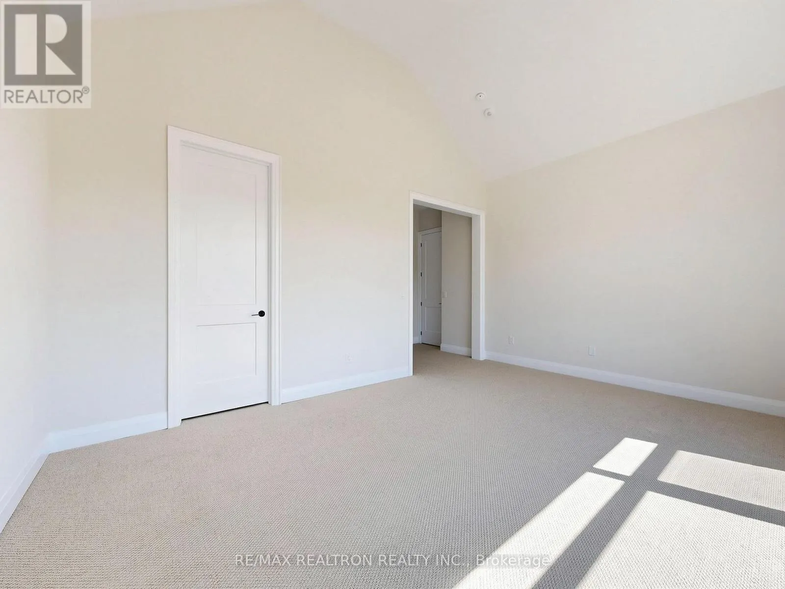 76 EAGLES REST ESTATES DRIVE