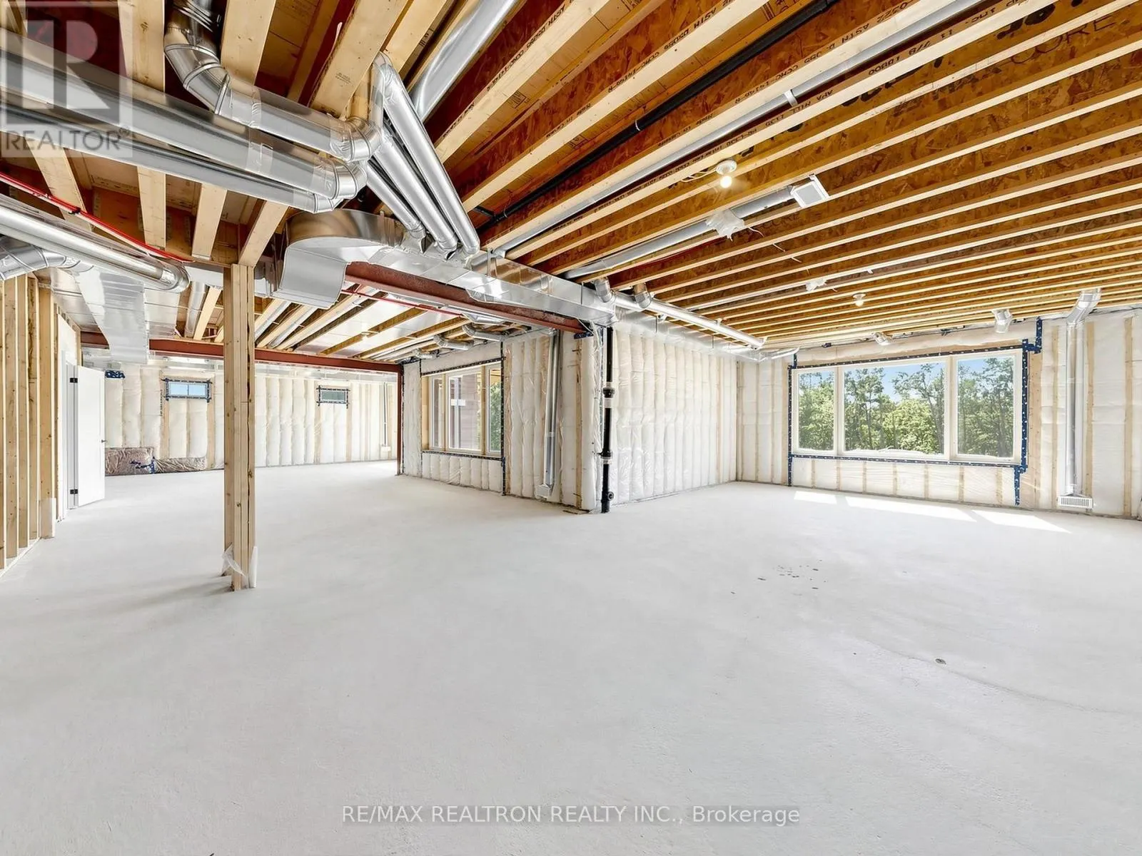76 EAGLES REST ESTATES DRIVE