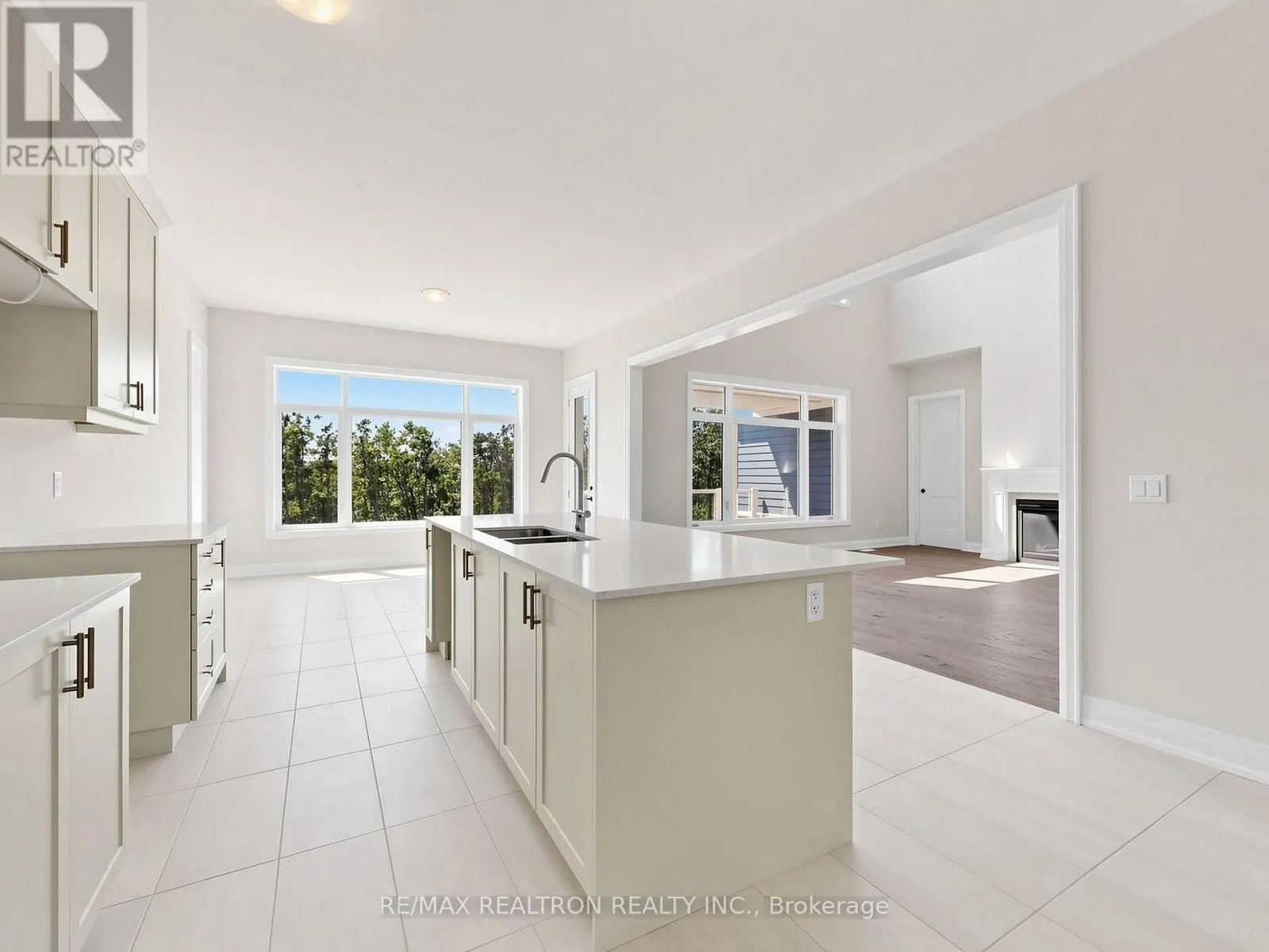 76 EAGLES REST ESTATES DRIVE
