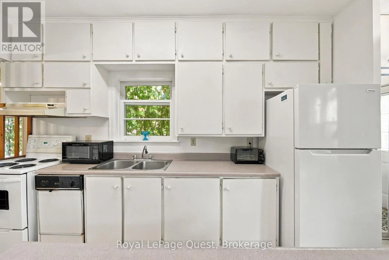 148 COLDWATER ROAD W