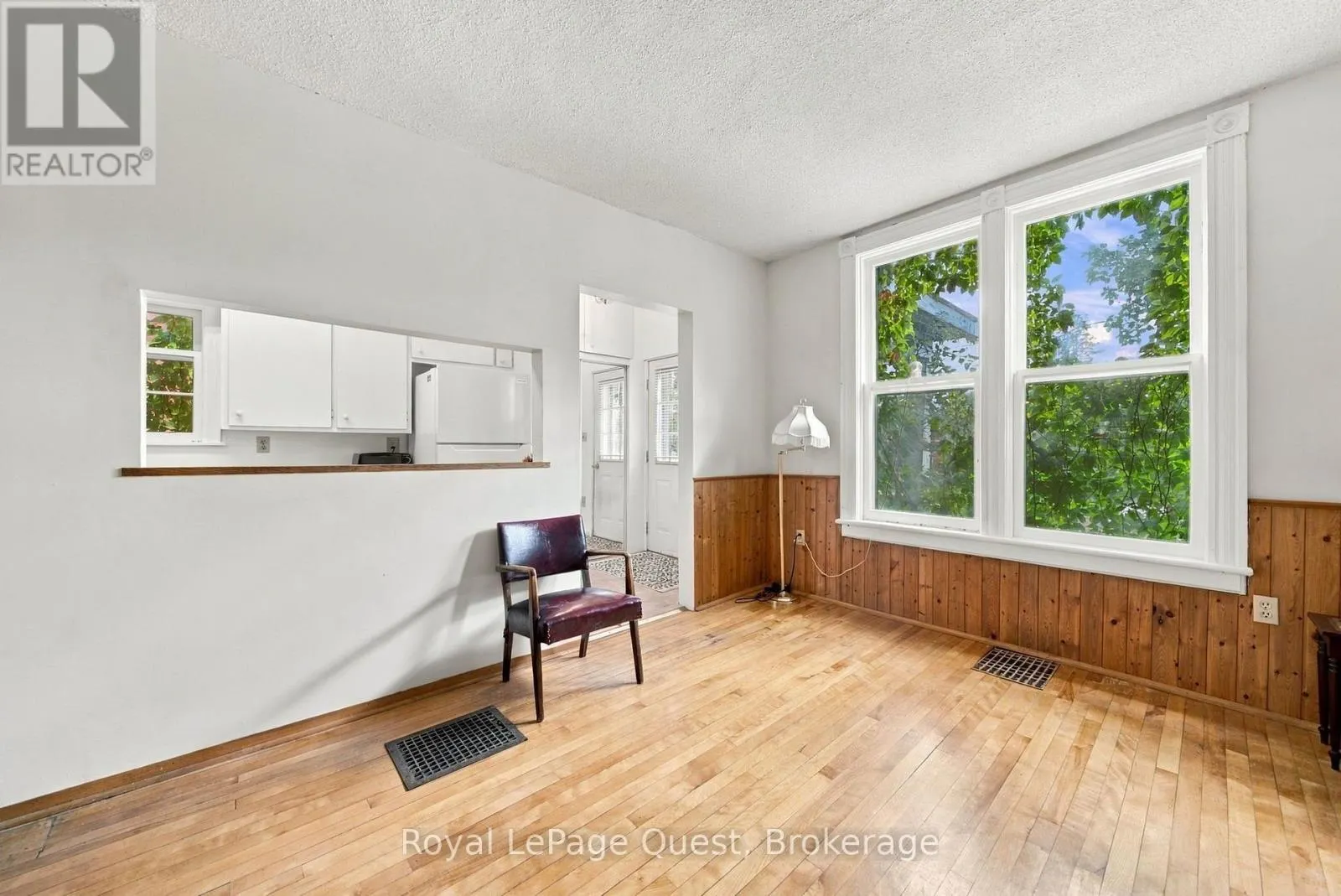 148 COLDWATER ROAD W