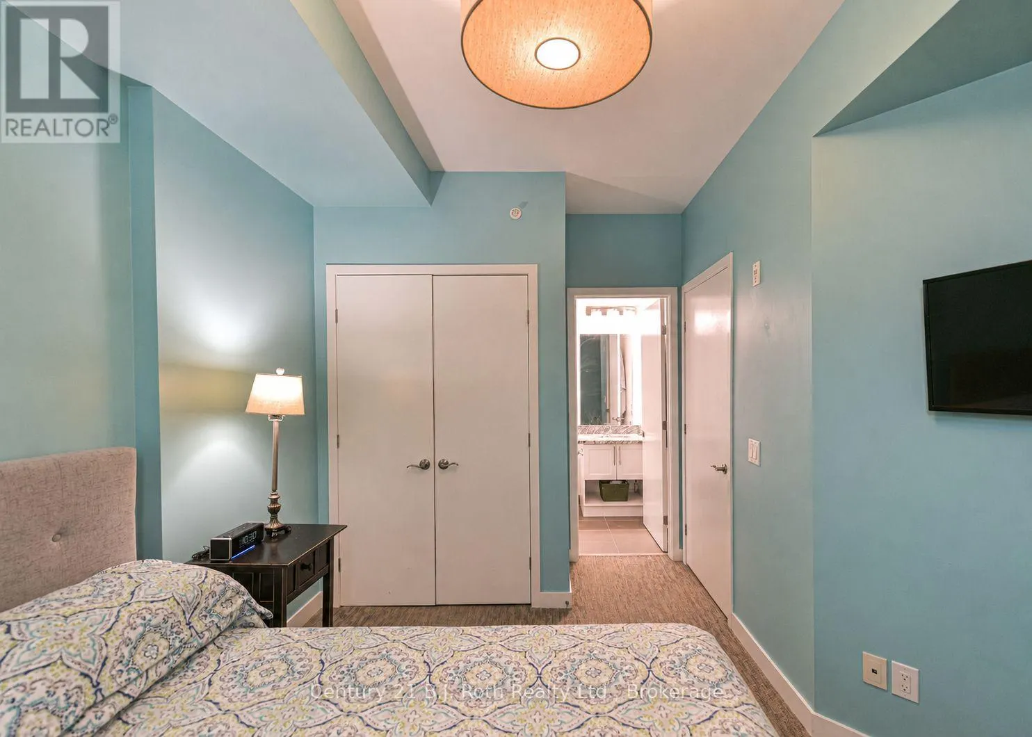 SUITE 206 - 40 HORSESHOE BOULEVARD #Suite 206