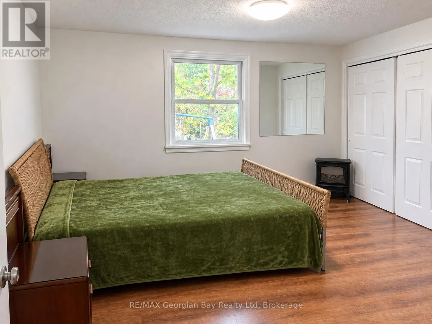 231 BARNETT AVENUE