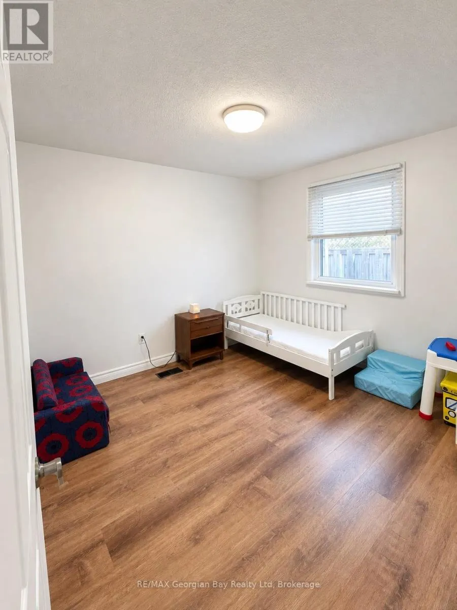 231 BARNETT AVENUE