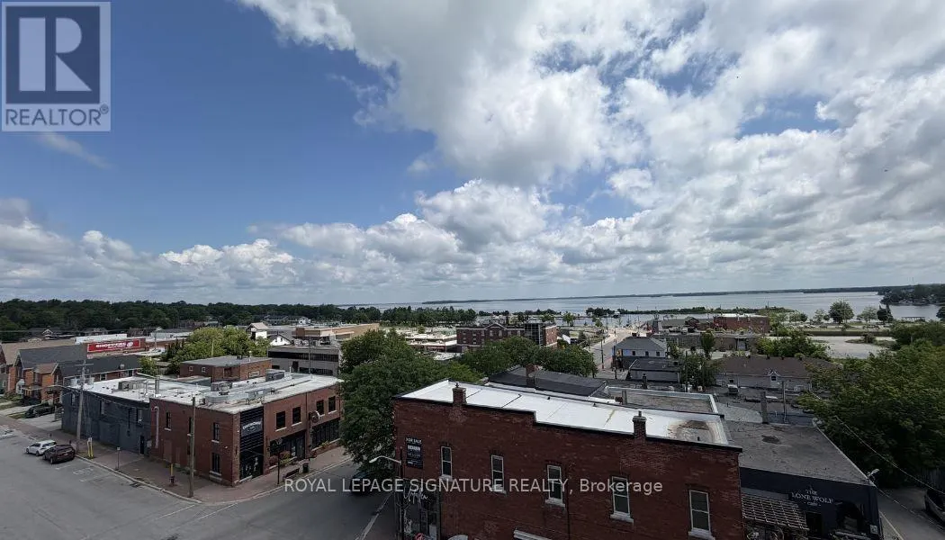 307 - 21 MATCHEDASH STREET S