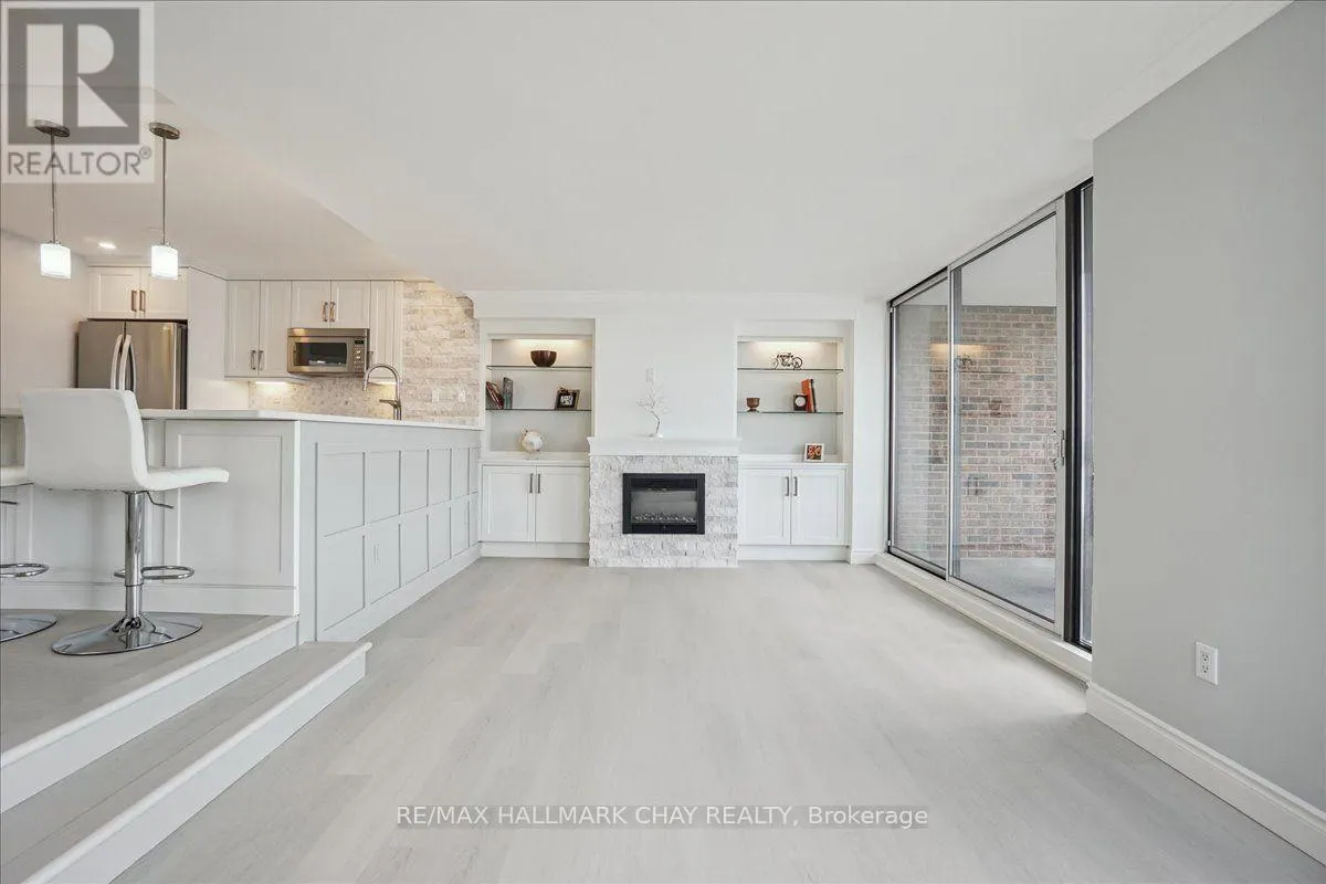 1208 - 181 COLLIER STREET