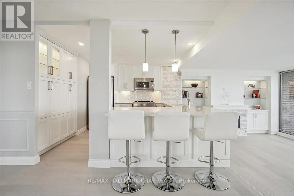 1208 - 181 COLLIER STREET