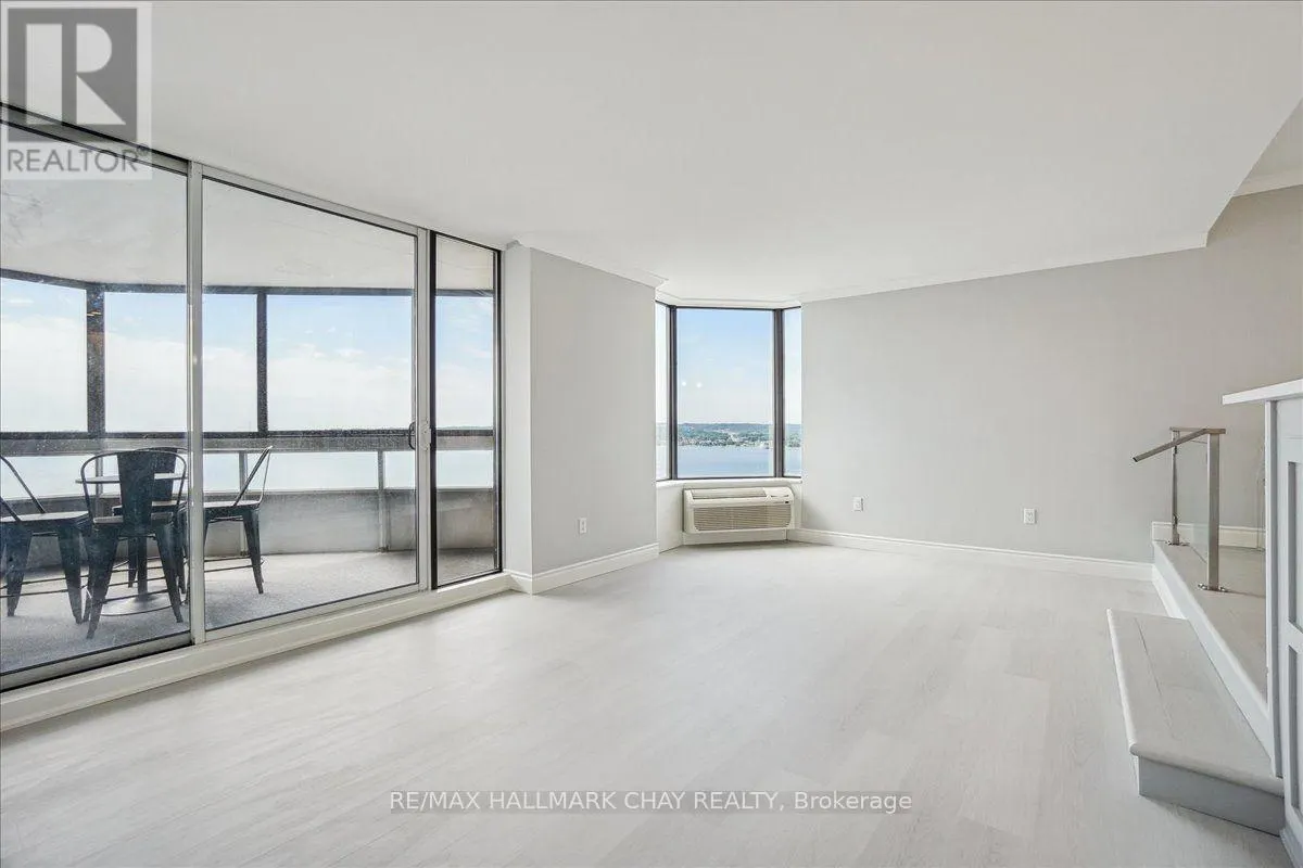 1208 - 181 COLLIER STREET