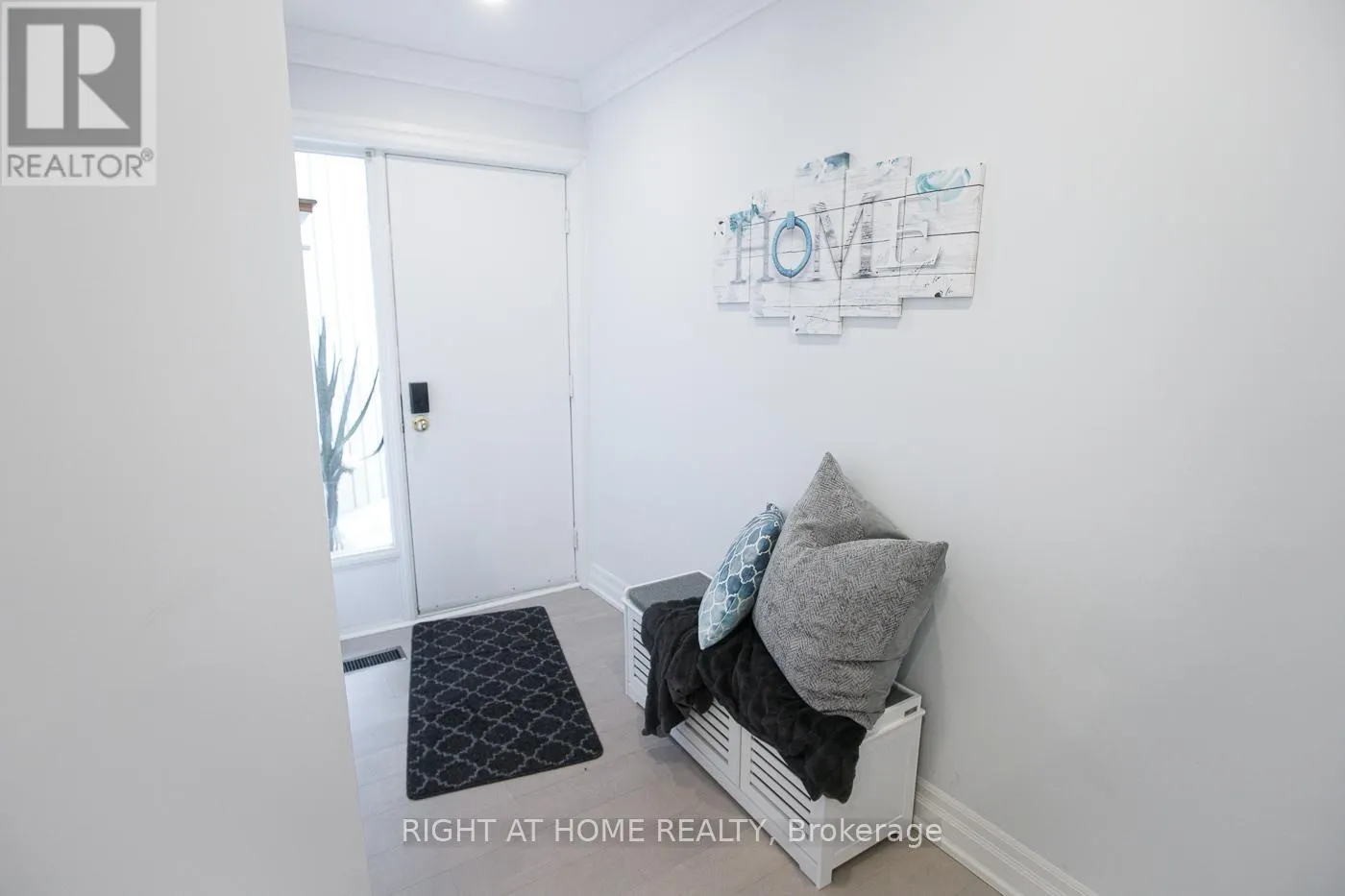 83 - 38 DAWSON DRIVE