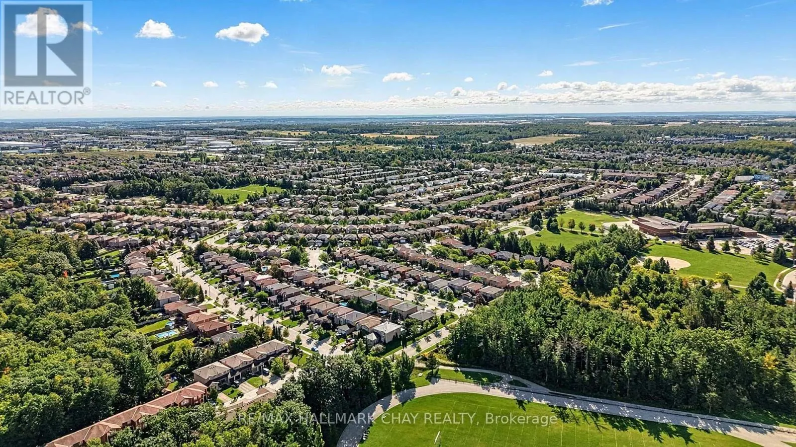3 - 38 KENWELL CRESCENT