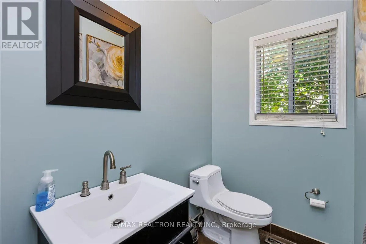 5 WIDGEON STREET