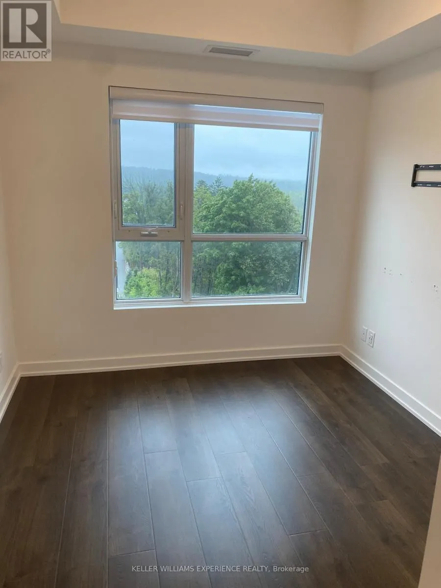 703 - 56 LAKESIDE TERRACE