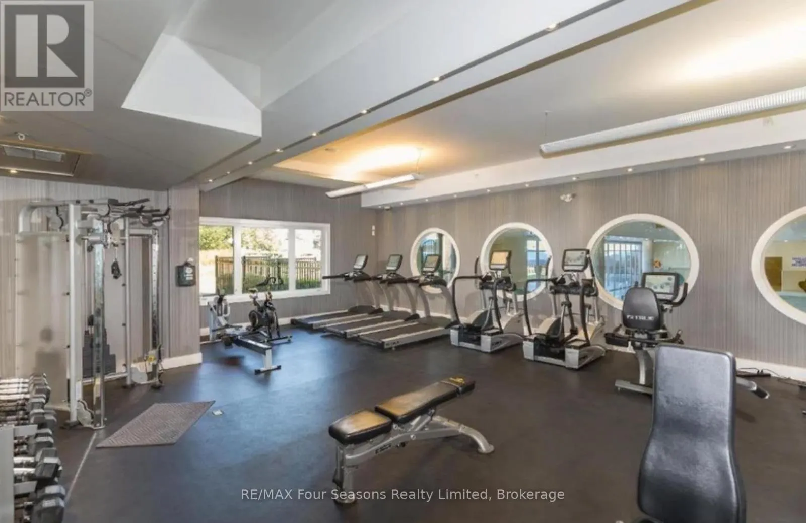 3109-3111 - 9 HARBOUR STREET E #3109-3111