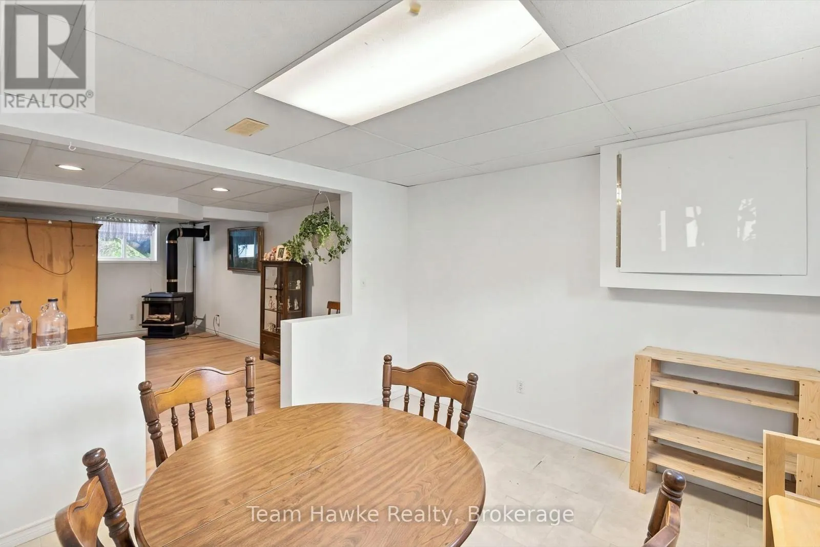 464 WEST STREET W