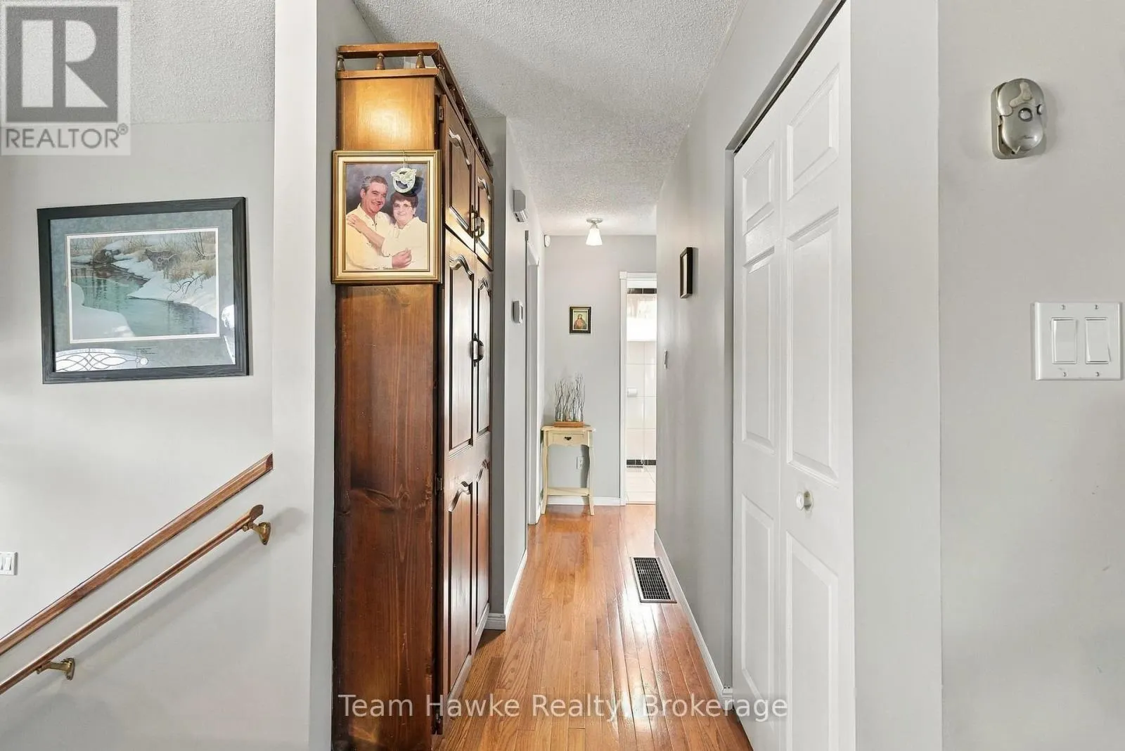 464 WEST STREET W
