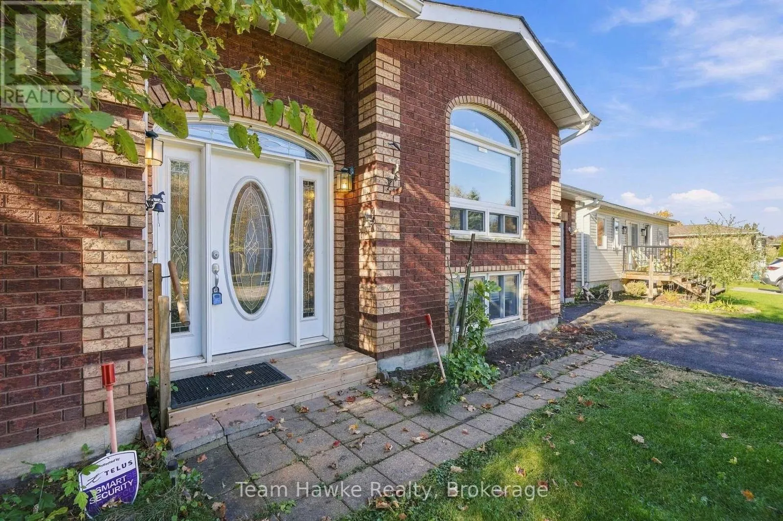 464 WEST STREET W