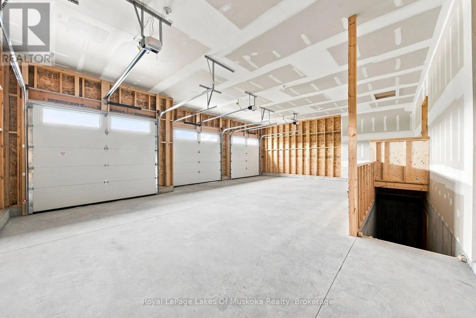 3 MEADOW ACRES ROAD