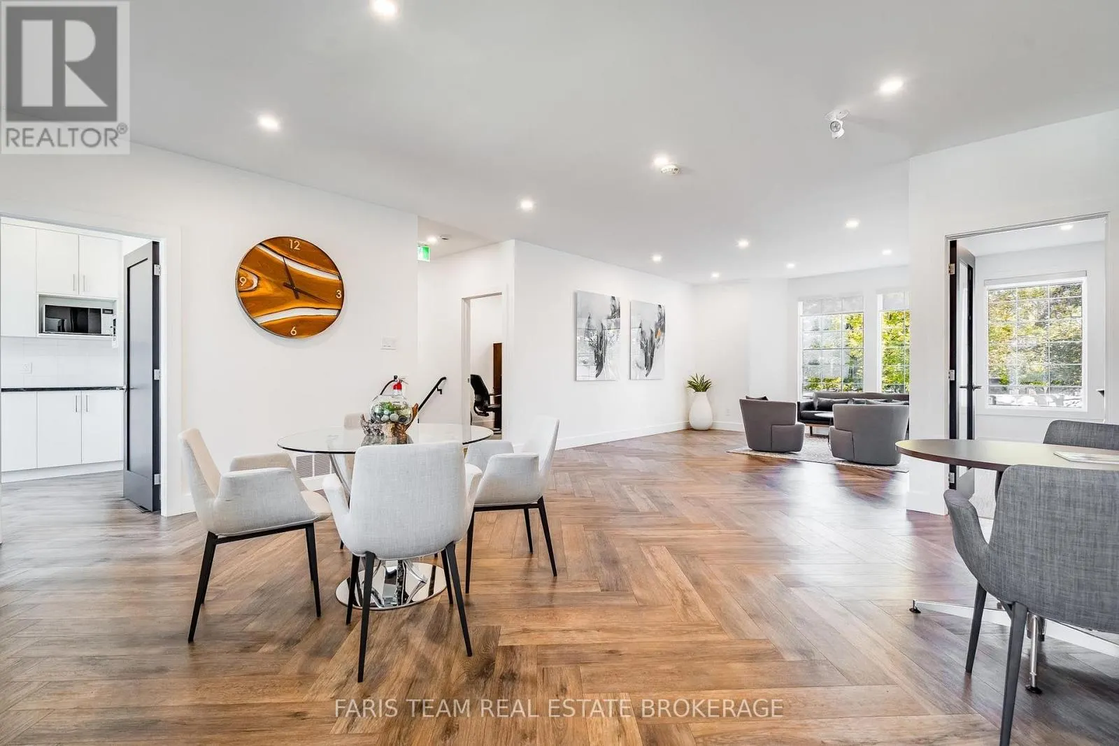 OFFICE 1A-531 KING STREET