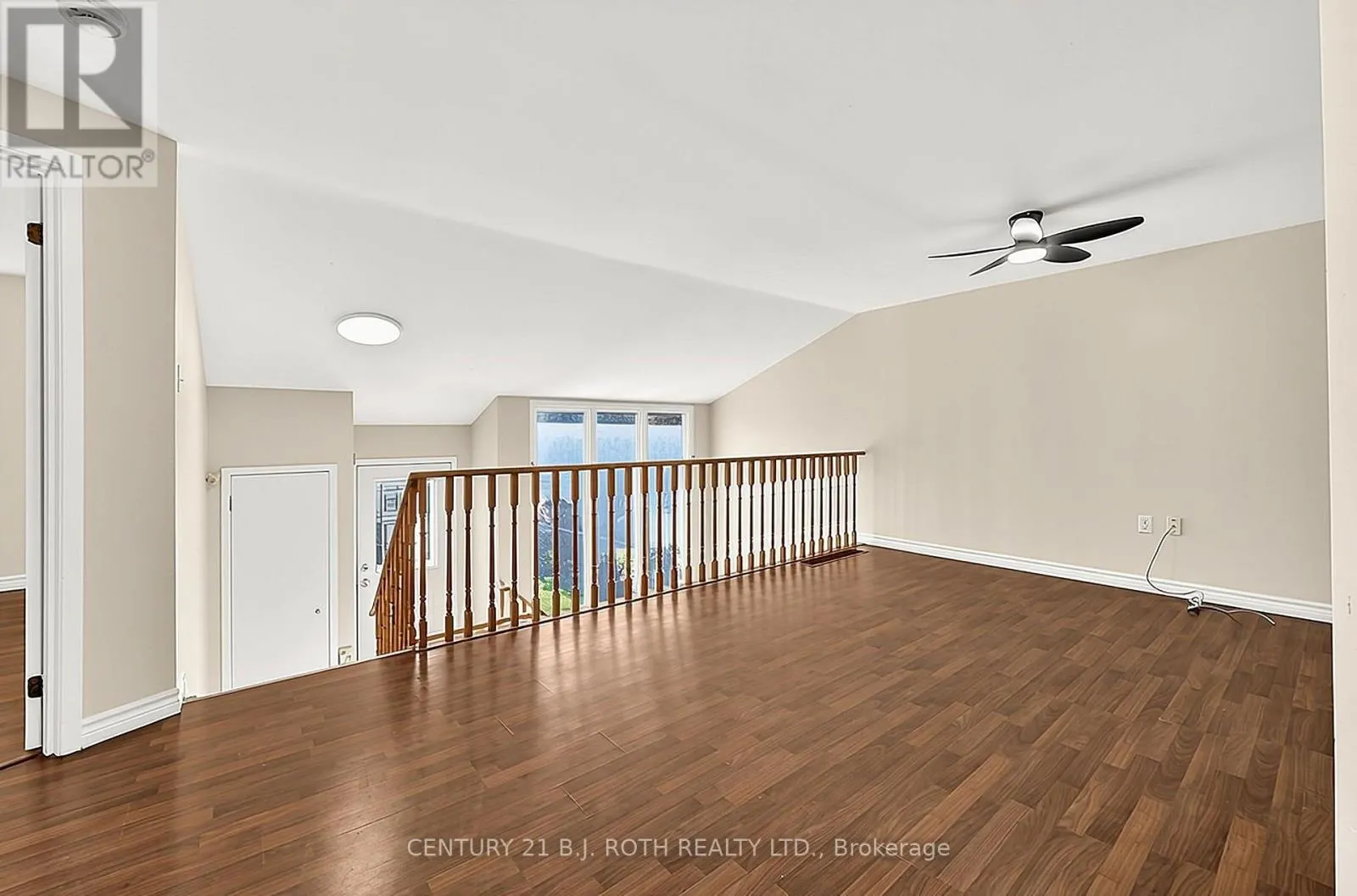 34 HICKLING TRAIL