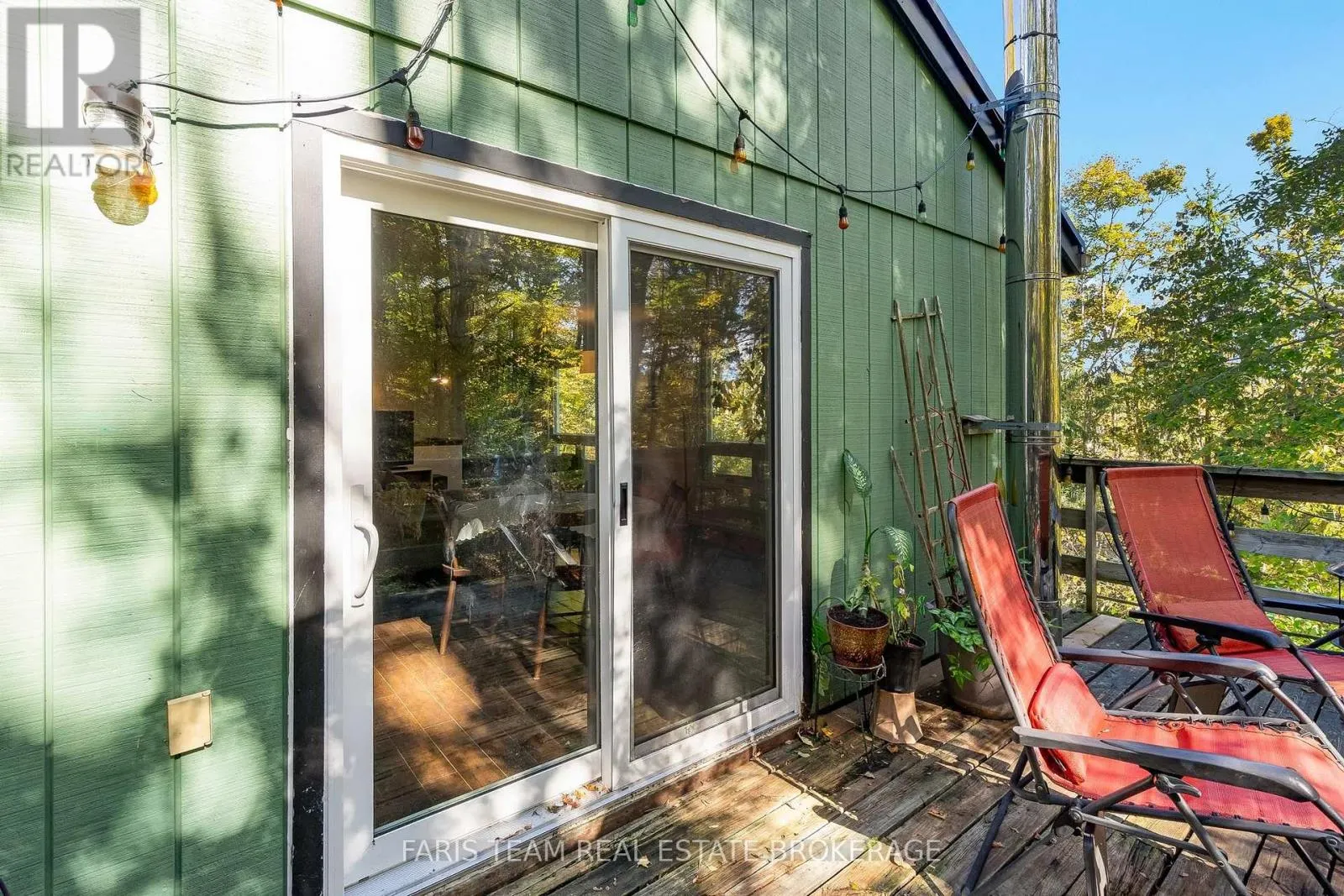 29 ONEIDA AVENUE
