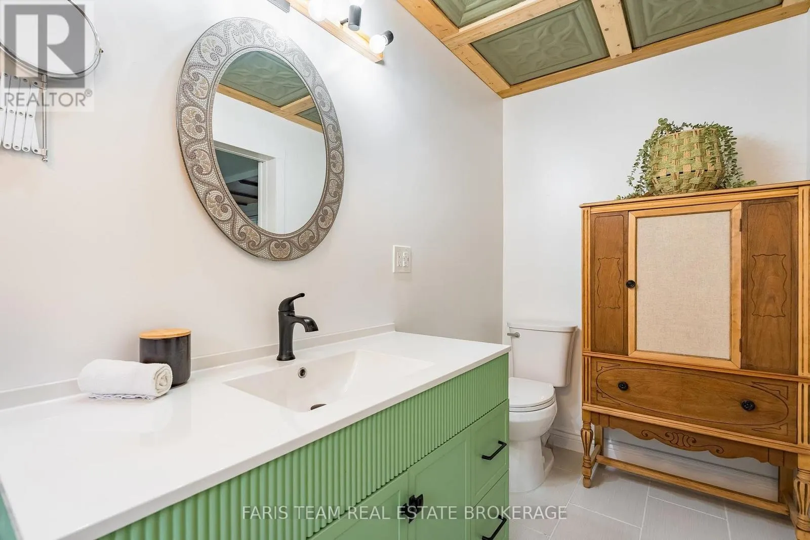 172 ALBIN ROAD