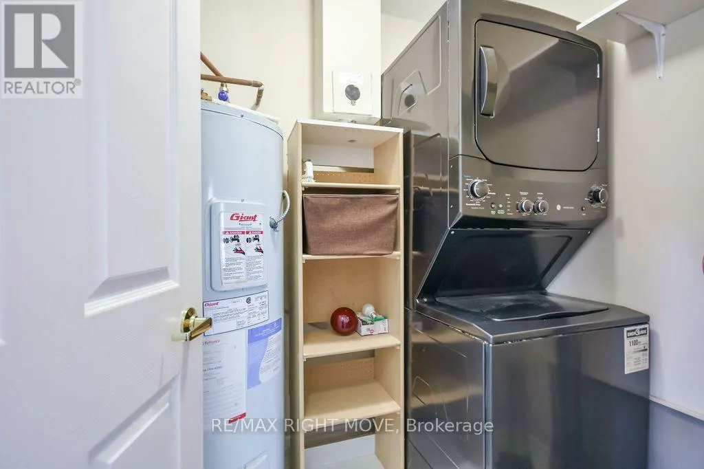 UNIT 302 - 9 WESTMOUNT DRIVE S