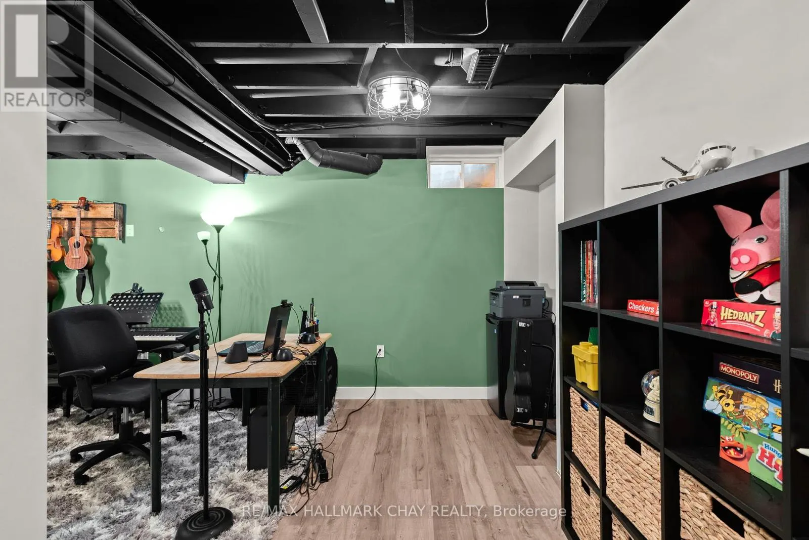 38 - 430 MAPLEVIEW DRIVE E