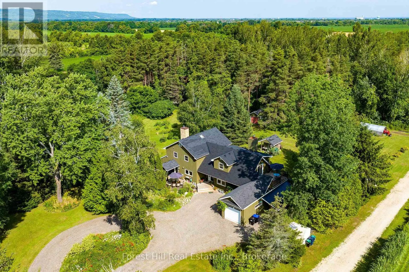 7272 36/37 NOTTAWASAGA SIDE ROAD E